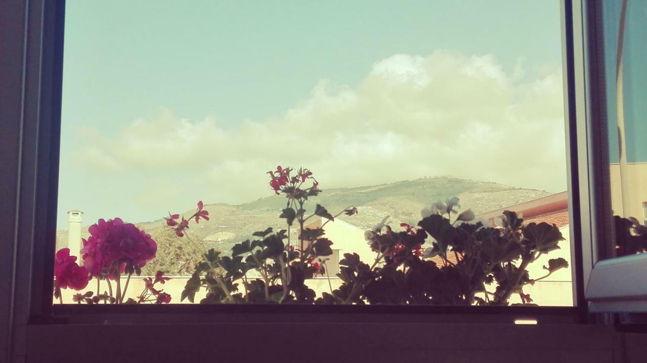 Bed and Breakfast Il Nostro Sole Trapani Exterior foto